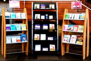 A picture of shelves of books
