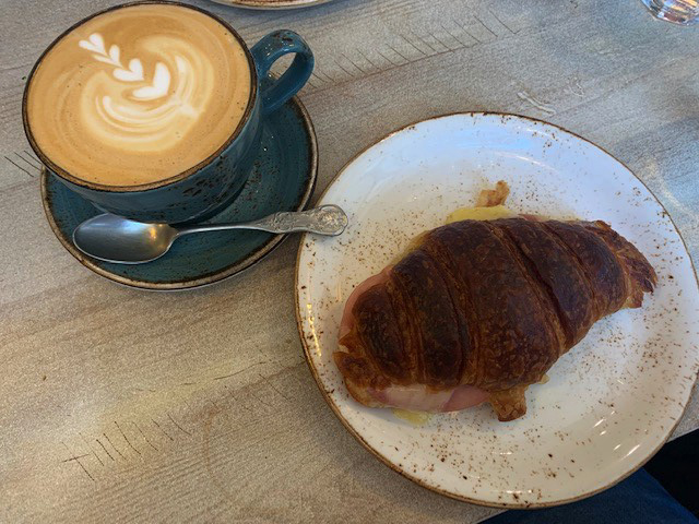 Coffee and cake in Edinburgh