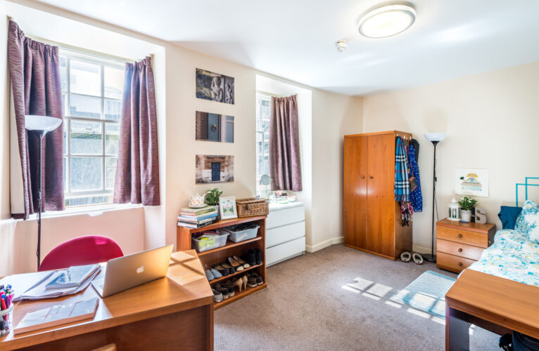 Wondering where to live as a postgraduate student?